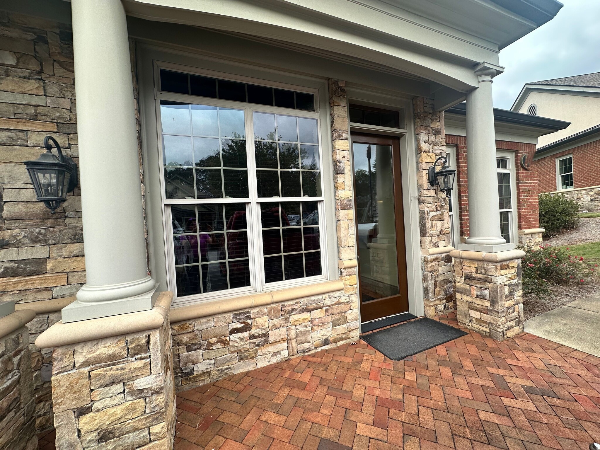 514 W Maple St, Cumming, GA à louer Photo intérieure– Image 1 sur 8