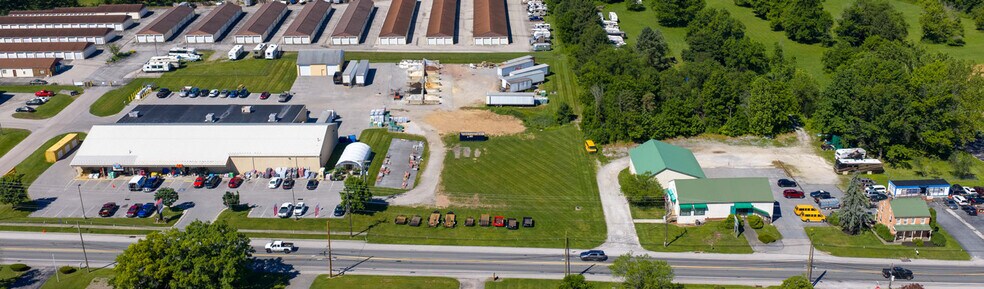 4072 Carlisle Rd, Dover, PA à louer - Photo de l’immeuble – Image 2 sur 5