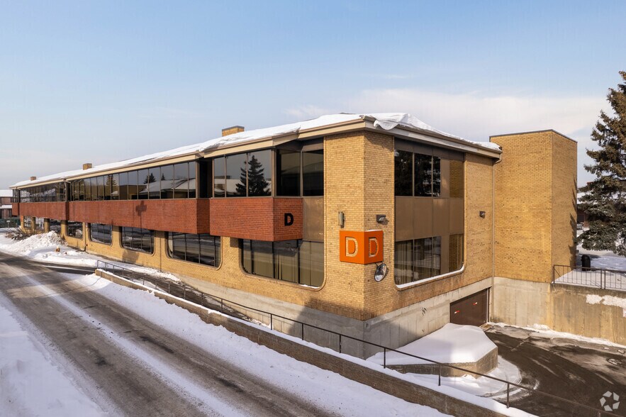 7900 Boul Taschereau, Brossard, QC à louer - Photo de l’immeuble – Image 2 sur 4