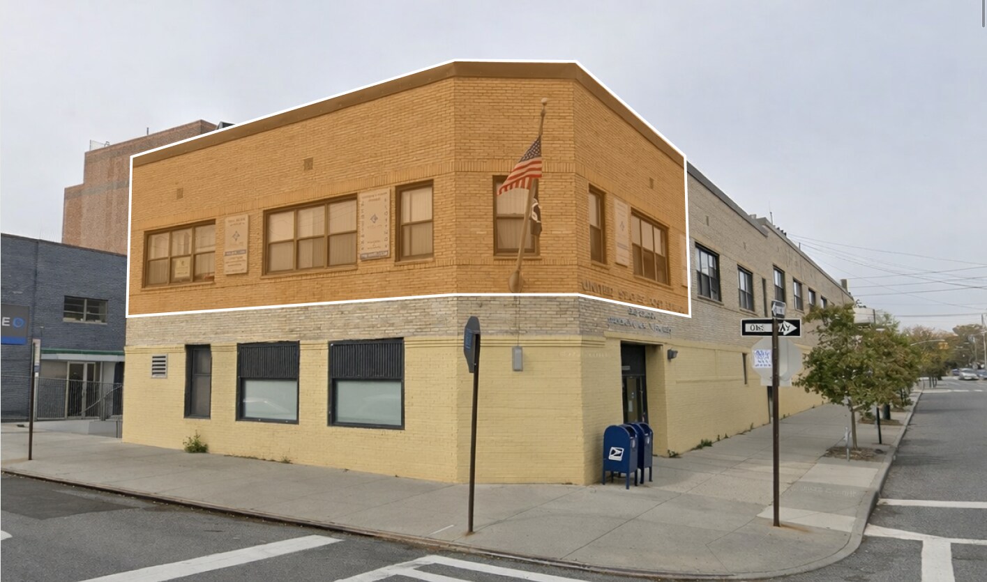 2620 E 18th St, Brooklyn, NY à louer Photo principale– Image 1 sur 7