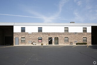 516-554 N York Rd, Bensenville, IL à louer Photo intérieure– Image 1 sur 4