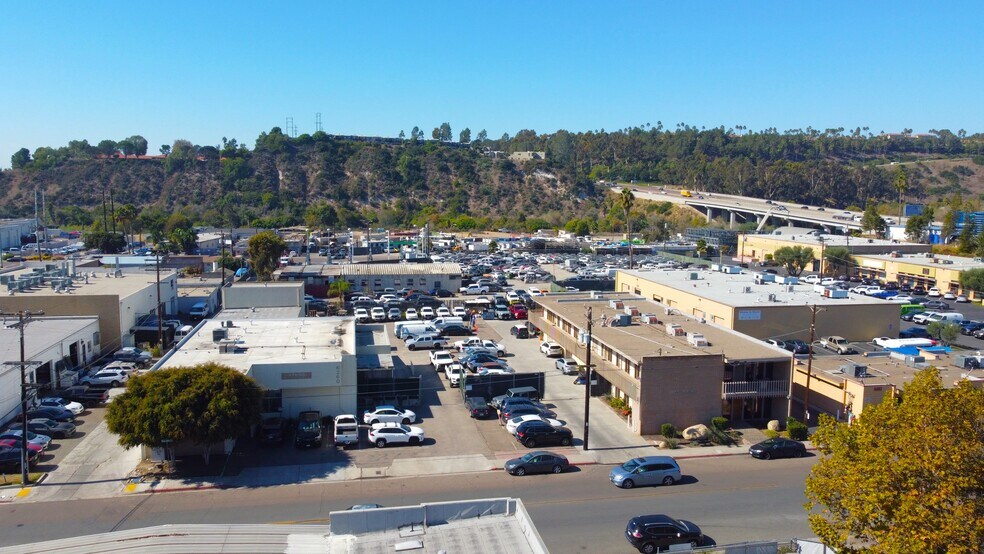 6280 Riverdale St, San Diego, CA à vendre - Photo de l’immeuble – Image 3 sur 7