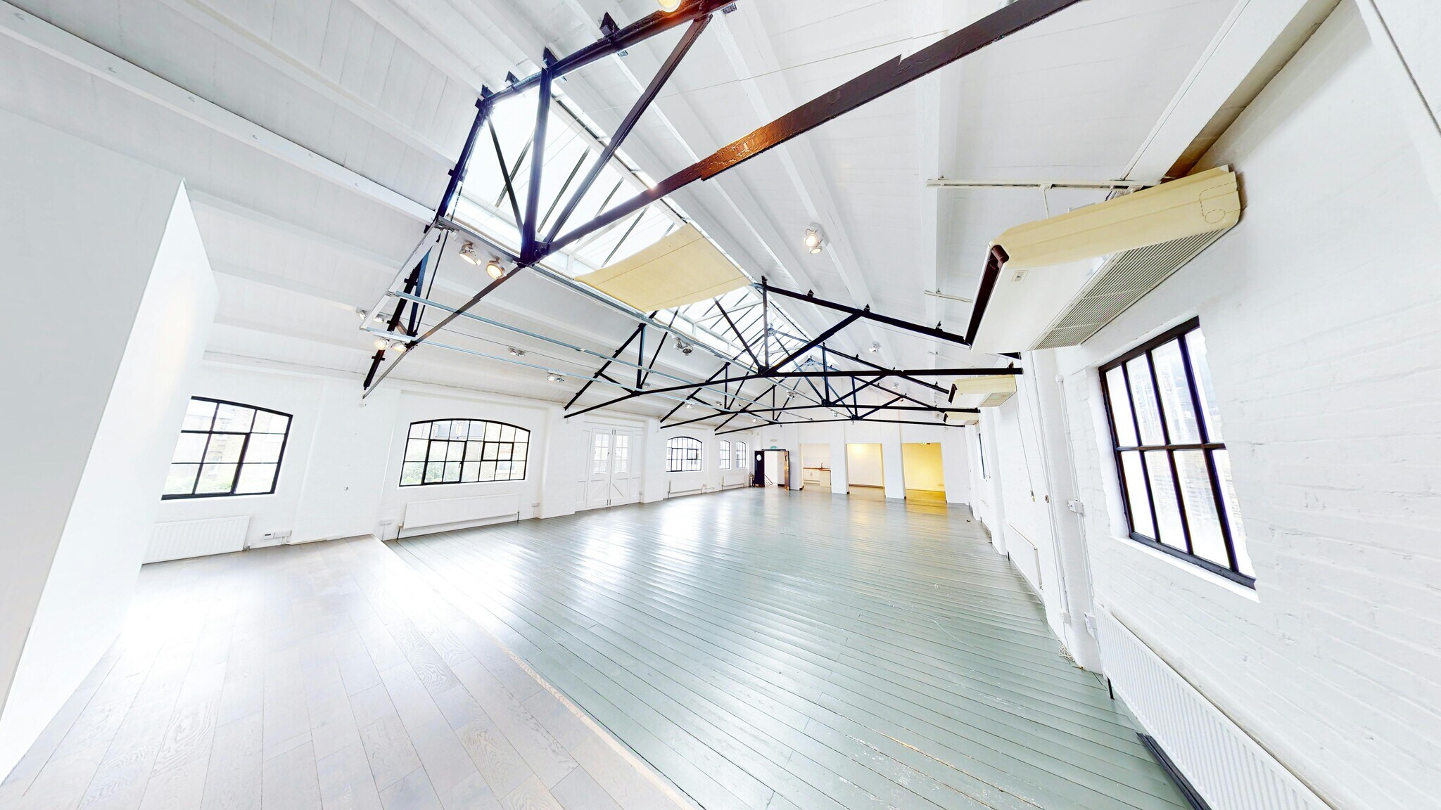 158 Hurlingham Rd, Londres à louer Photo de l’immeuble– Image 1 sur 18