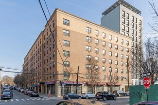 Plus de détails pour 488 E 164th St, Bronx, NY - Local commercial à louer
