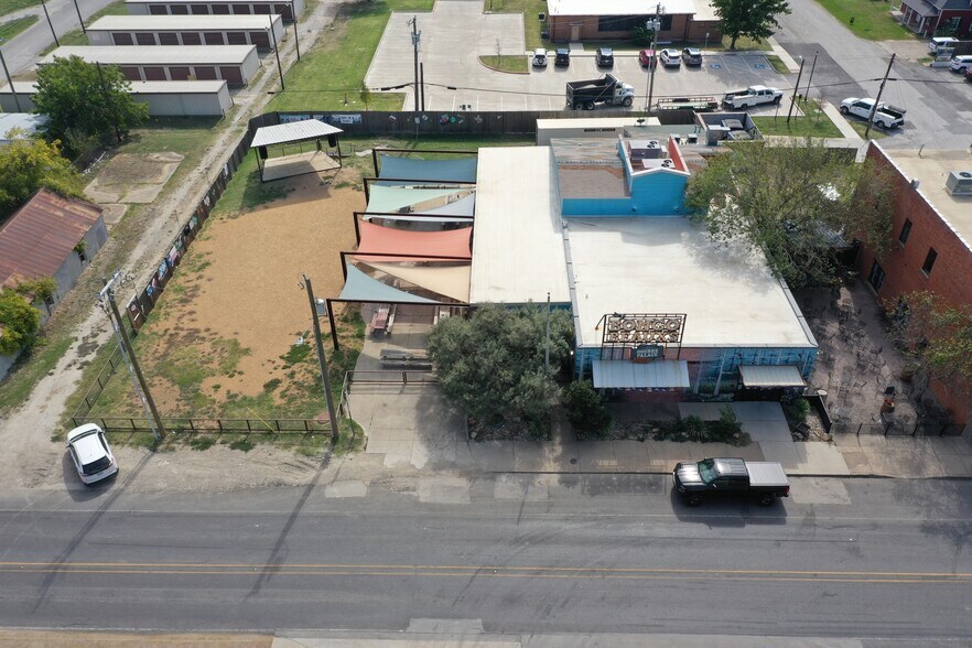 421 S Highway 377, Argyle, TX à vendre - Photo de l’immeuble – Image 2 sur 10