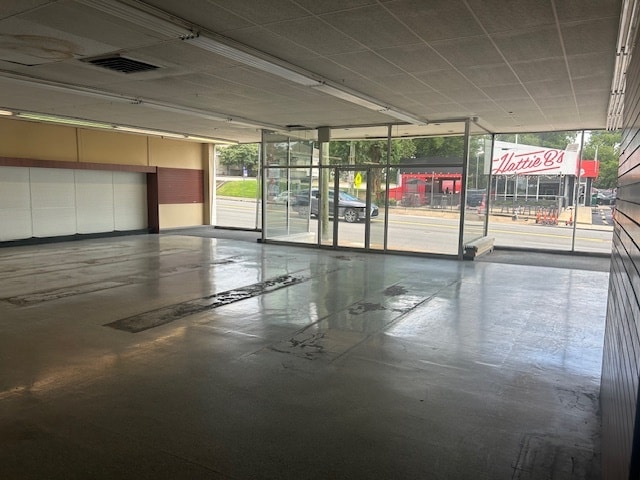 5208 Charlotte Pike, Nashville, TN à louer Photo intérieure– Image 1 sur 4