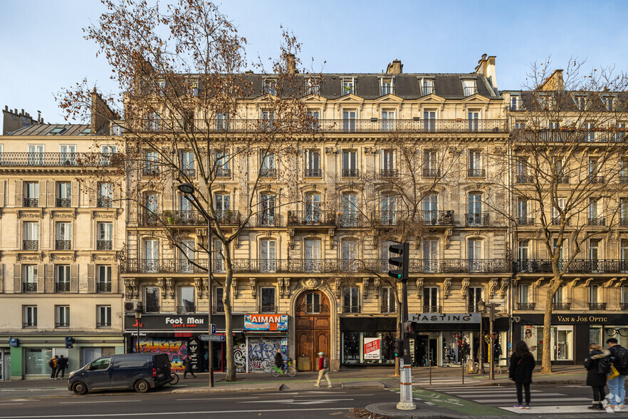 Boulevard De Magenta, Paris à louer - Photo de l’immeuble – Image 2 sur 4