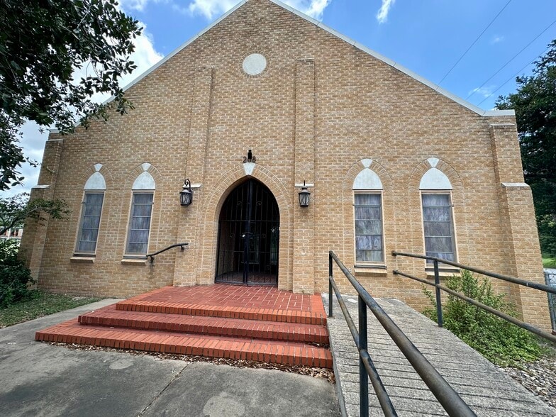 208 W Central Ave, La Feria, TX à vendre - Photo principale – Image 1 sur 12