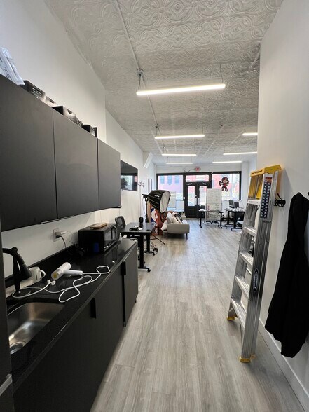 2204 E Carson St, Pittsburgh, PA à louer - Photo de l’immeuble – Image 2 sur 10