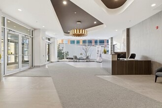 60 Rue Laval, Gatineau, QC à louer Hall d’entrée– Image 1 sur 4