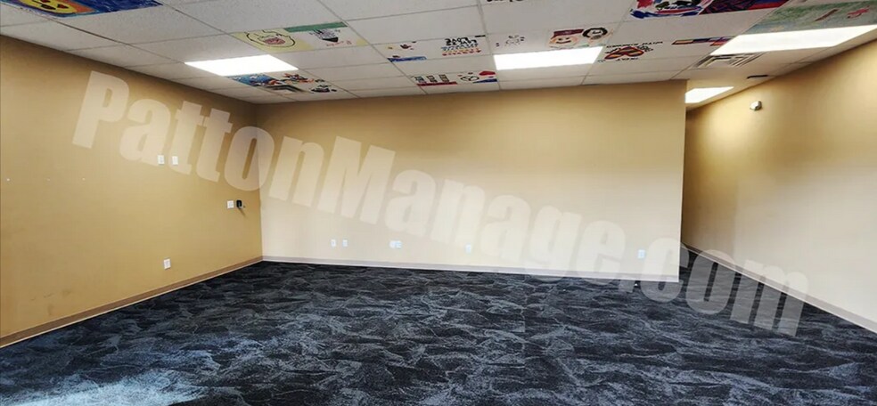 6001 N US Highway 31, Whiteland, IN à louer - Photo de l’immeuble – Image 3 sur 13