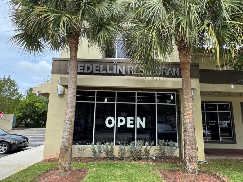 4631 State Road 7, Coral Springs, FL à louer - Photo de l’immeuble – Image 3 sur 4