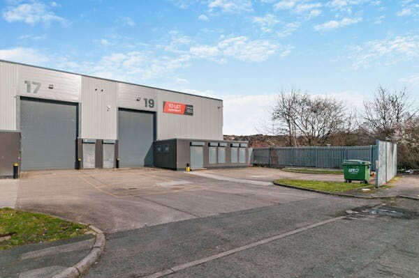 9-19 Lenton Dr, Leeds à louer - Photo de l’immeuble – Image 2 sur 3