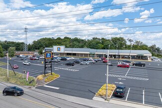 Plus de détails pour 5239-5255 Brownsville Rd, Pittsburgh, PA - Local commercial à louer