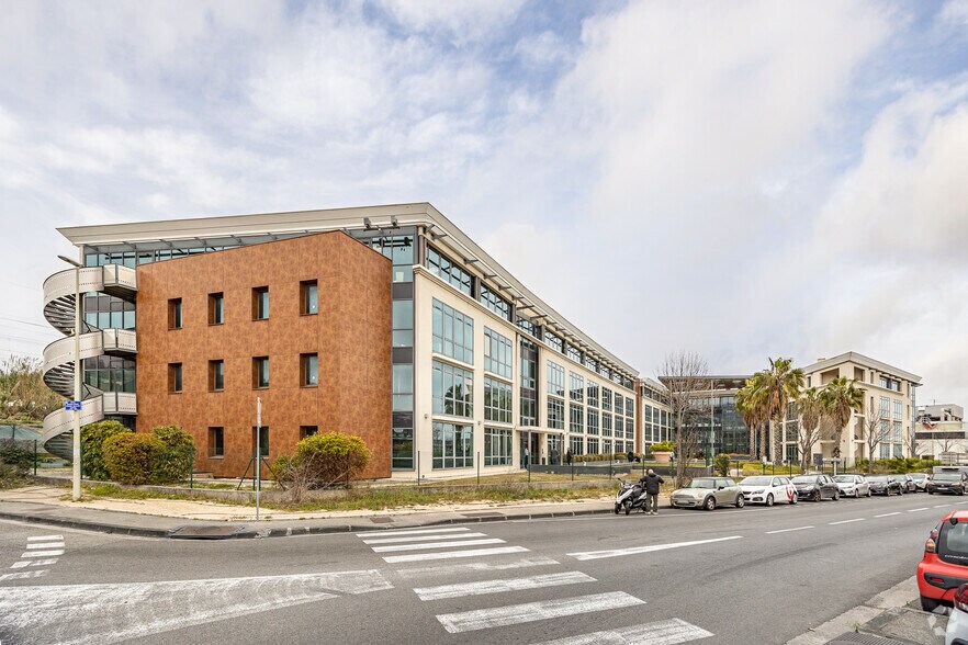 79 Chemin Du Passet, Marseille à louer - Photo de l’immeuble – Image 3 sur 3