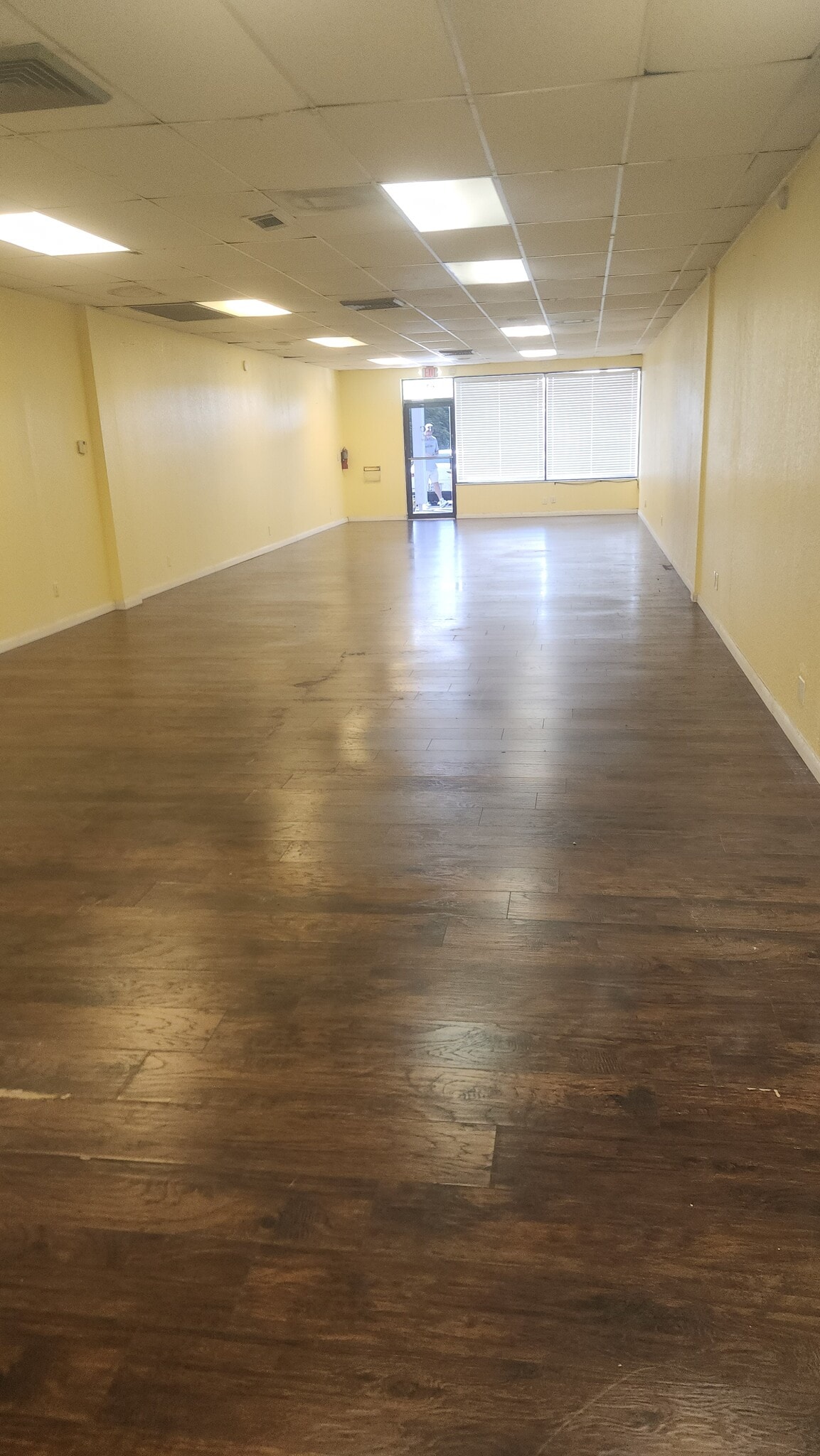 601-623 E Atlantic Blvd, Pompano Beach, FL à louer Photo intérieure– Image 1 sur 7