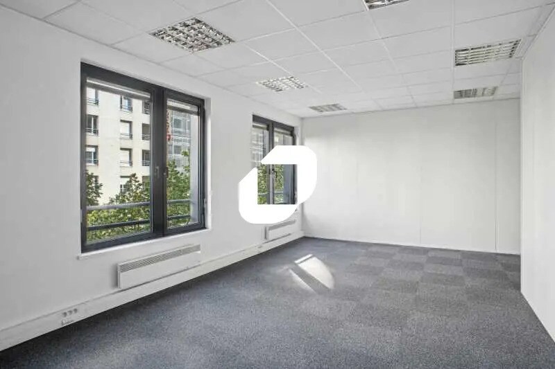 Bureau dans Lyon à louer - Photo de l’immeuble – Image 2 sur 14