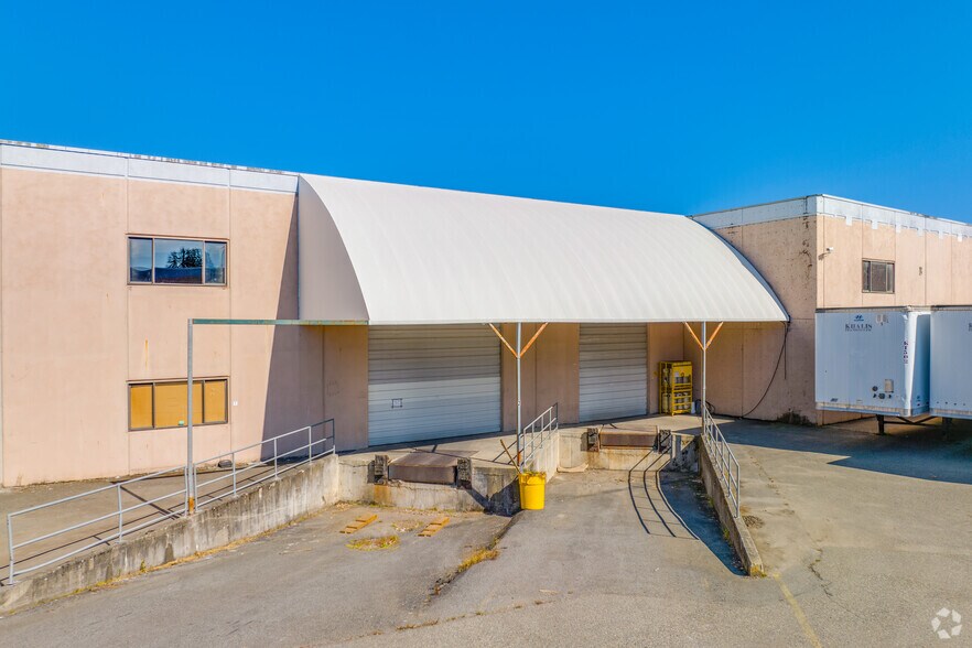 3254 262 St, Aldergrove, BC à vendre - Photo de l’immeuble – Image 2 sur 5