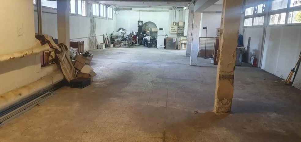 Industriel/Logistique dans Nice à vendre - Photo intérieure – Image 2 sur 3