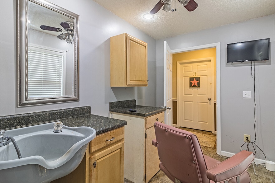 4849 Mercer University Dr, Macon-Bibb, GA à vendre - Photo intérieure – Image 3 sur 33