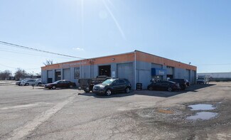 Plus de détails pour 2660 Hawcreek Blvd, Columbus, IN - Industriel/Logistique à vendre