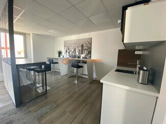 Plus de détails pour Bureau à vendre