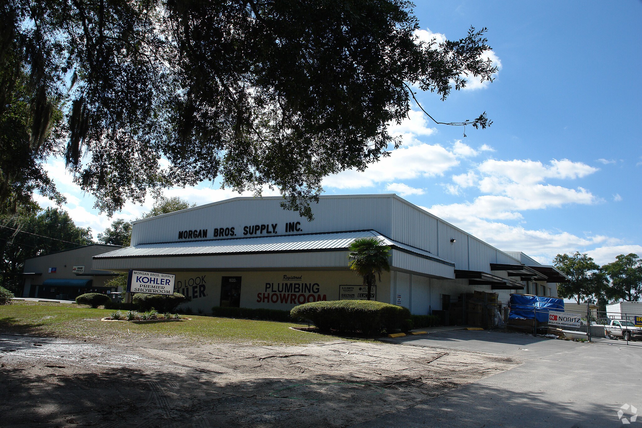 1620 NE 8th Rd, Ocala, FL à vendre Photo principale– Image 1 sur 2