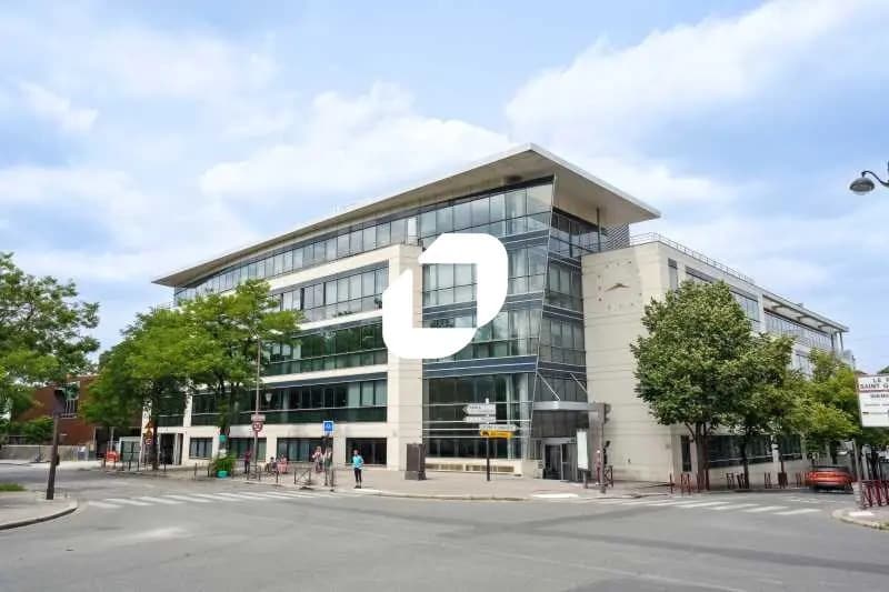 Local d’activités dans Le Pré-Saint-Gervais à louer - Photo de l’immeuble – Image 1 sur 14