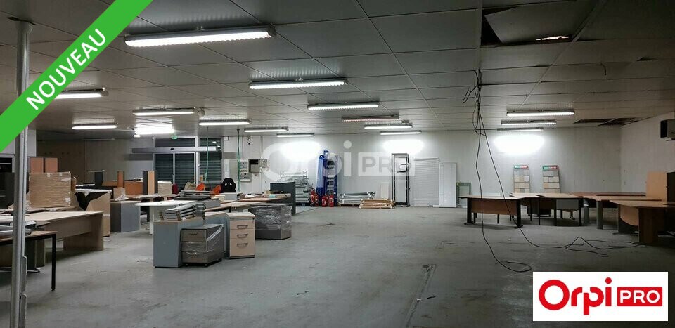 Local d’activités dans Romans-sur-Isère à louer - Photo de l’immeuble – Image 3 sur 9