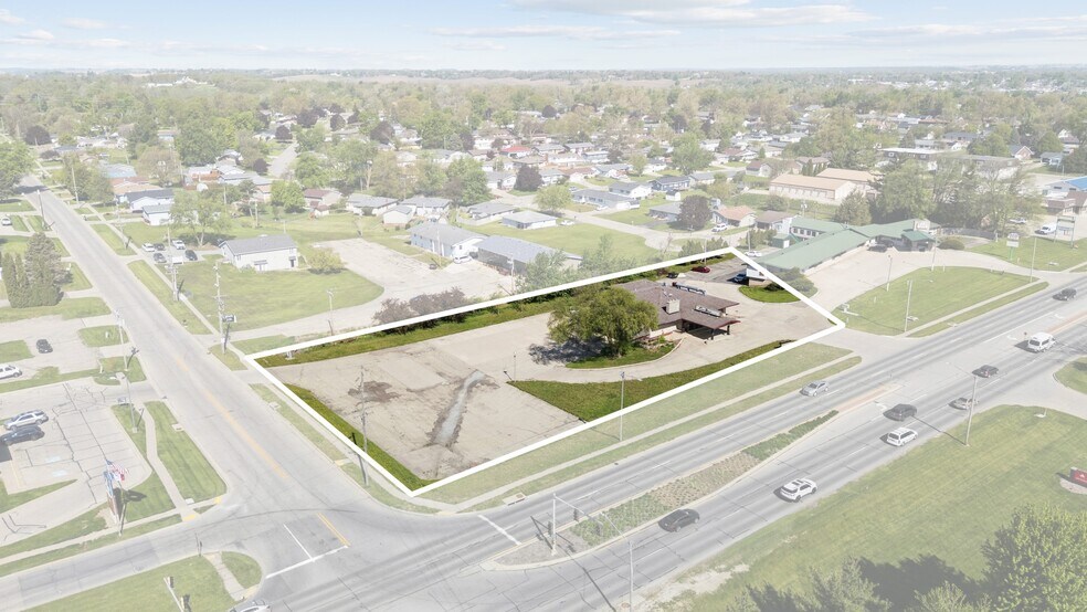 2013 S Center St, Marshalltown, IA à vendre - Photo principale – Image 1 sur 14