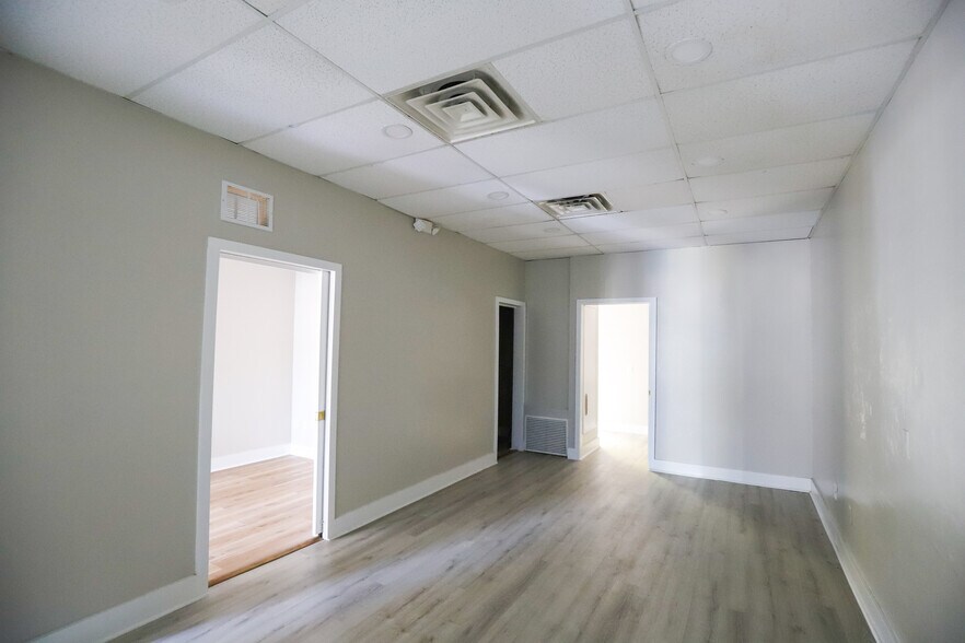 23352 NW 186th Ave, High Springs, FL à louer - Photo de l’immeuble – Image 3 sur 11