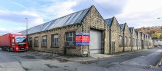 Plus de détails pour Tanyard Rd, Huddersfield - Industriel/Logistique à louer
