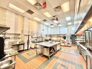 Plus de détails pour 47 Larkin St, Stamford, CT - Industriel/Logistique à louer