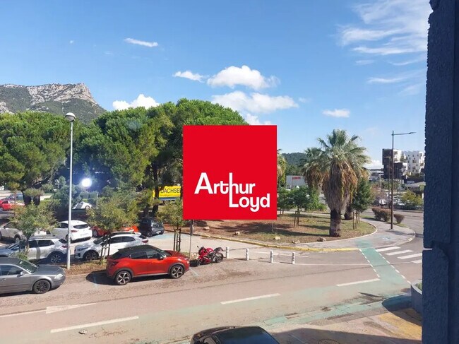 Plus de détails pour Bureau à louer