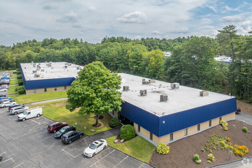25 South St, Hopkinton, MA à louer - Photo de l’immeuble – Image 2 sur 7