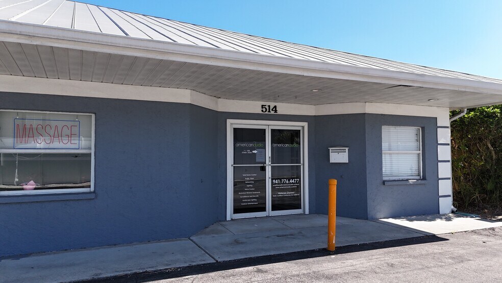 508 N Indiana Ave, Englewood, FL à louer - Photo de l’immeuble – Image 3 sur 4