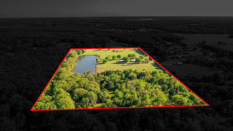 1900 County Road 33900, Powderly, TX à vendre - Photo de l’immeuble – Image 3 sur 71