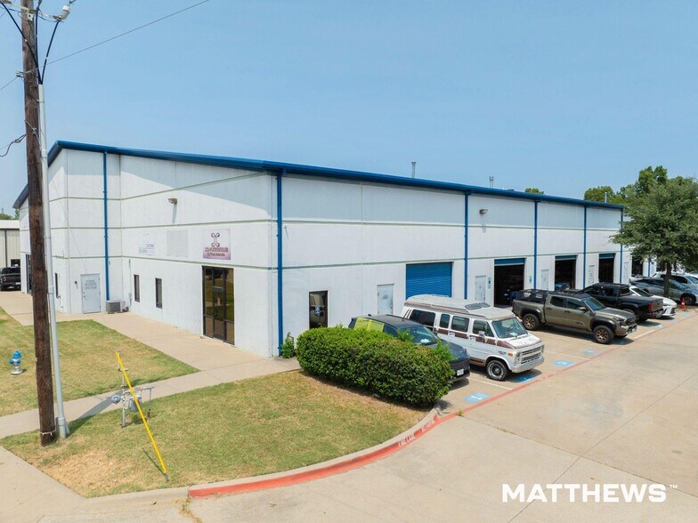421 Powerhouse St, McKinney, TX à vendre - Photo de l’immeuble – Image 2 sur 5