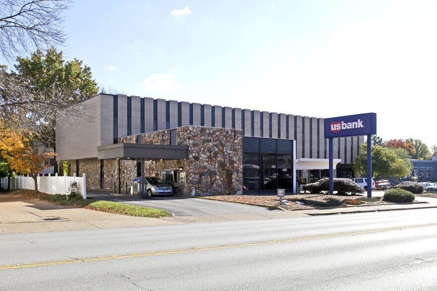 470 N Kirkwood Rd, Kirkwood, MO à vendre - Photo de l’immeuble – Image 3 sur 3
