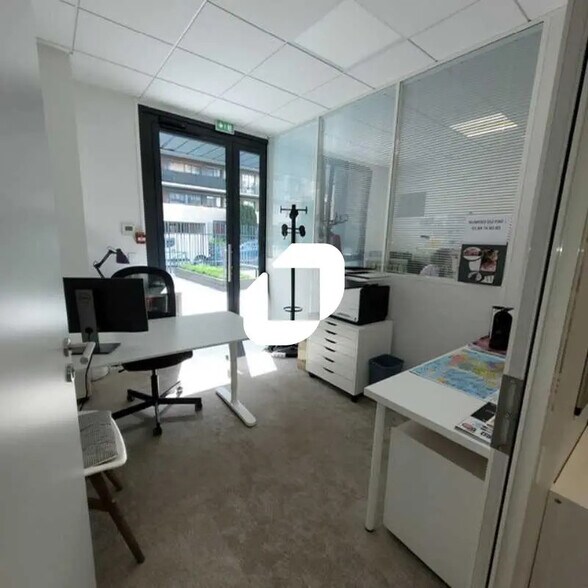 Bureau dans Boulogne-Billancourt à louer - Photo de l’immeuble – Image 3 sur 3