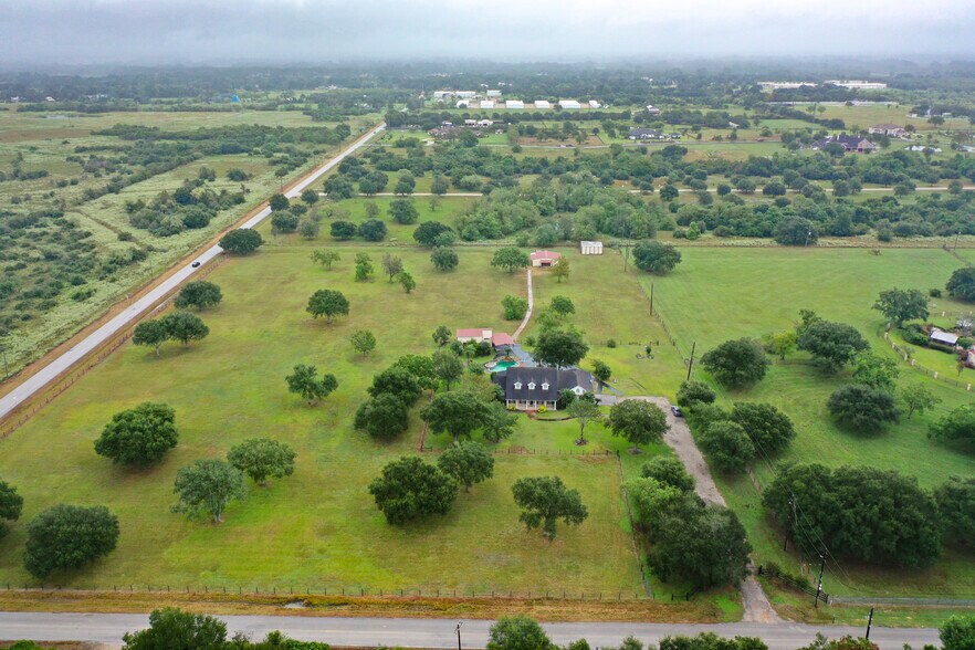 722 Settegast Ranch Rd, Richmond, TX à vendre - Photo principale – Image 1 sur 18