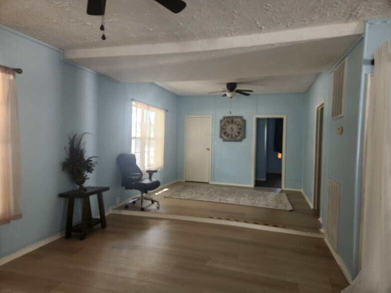 245 Gonyo Ln, Richmond, TX à louer - Photo intérieure – Image 3 sur 16