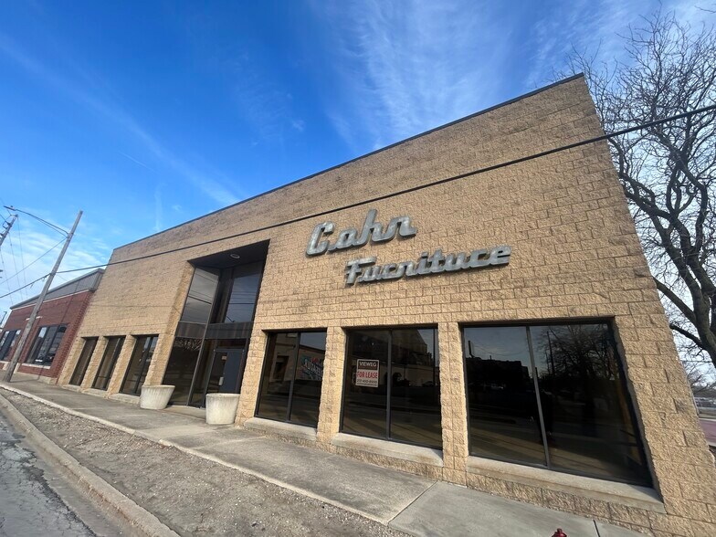 400 N Martin Luther King Jr Dr, Decatur, IL à vendre - Photo de l’immeuble – Image 2 sur 12