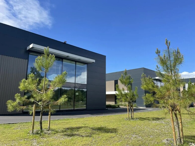 7 Rue Léon Morane, Mérignac à louer - Photo de l’immeuble – Image 3 sur 30