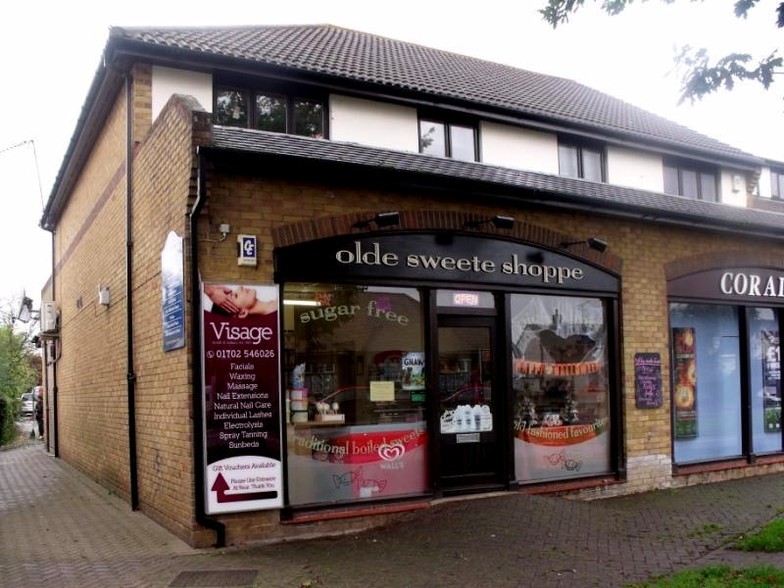 37-38 Hedingham Pl, Rochford à louer - Photo principale – Image 1 sur 3