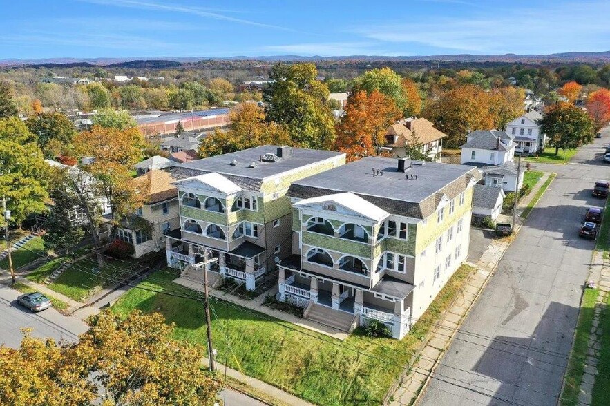 85 Unit Multifamily Portfolio portefeuille de 6 biens à vendre sur LoopNet.fr - Photo de l’immeuble – Image 2 sur 5