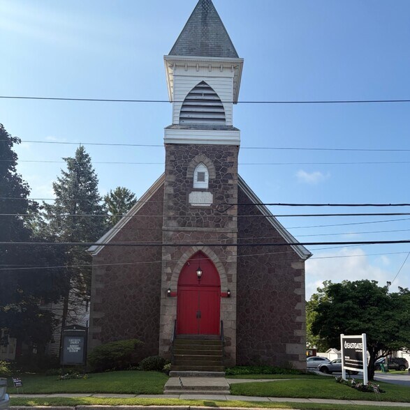 3002 Main St, Morgantown, PA à vendre - Photo de l’immeuble – Image 3 sur 13