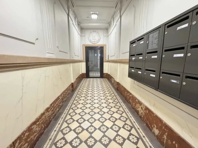 35 Rue De Turbigo, Paris à louer - Hall d’entrée – Image 3 sur 3