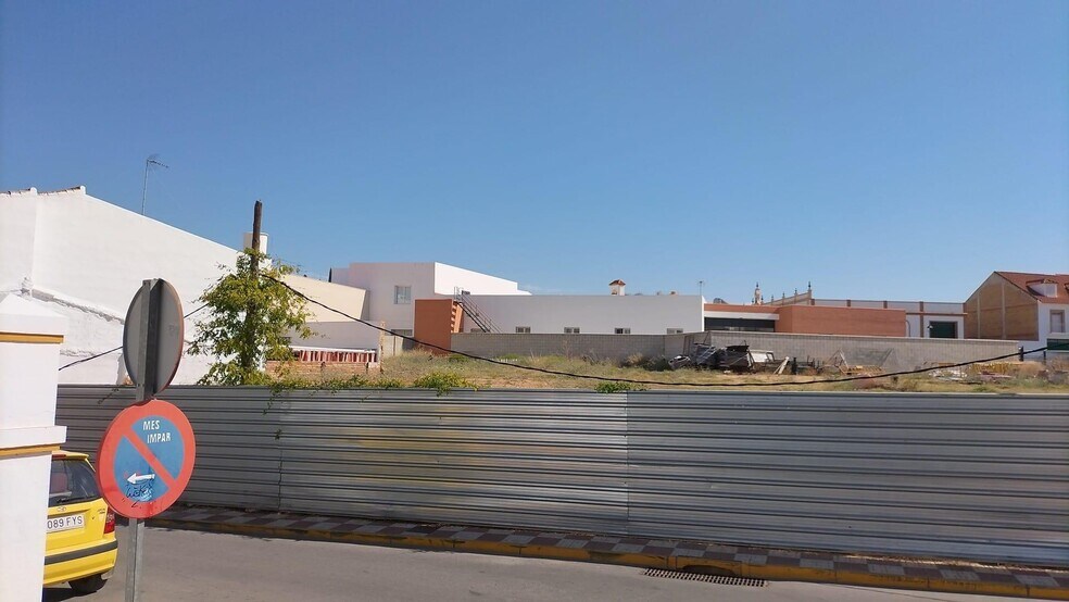 Terrain dans Albaida del Aljarafe, Sevilla à louer - Photo de l’immeuble – Image 3 sur 7