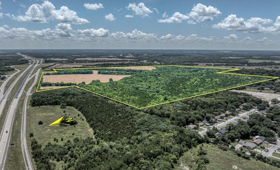 6513 Preston Rd, Plano, TX à vendre - Vidéo sur l’annonce professionnelle – Image 3 sur 27